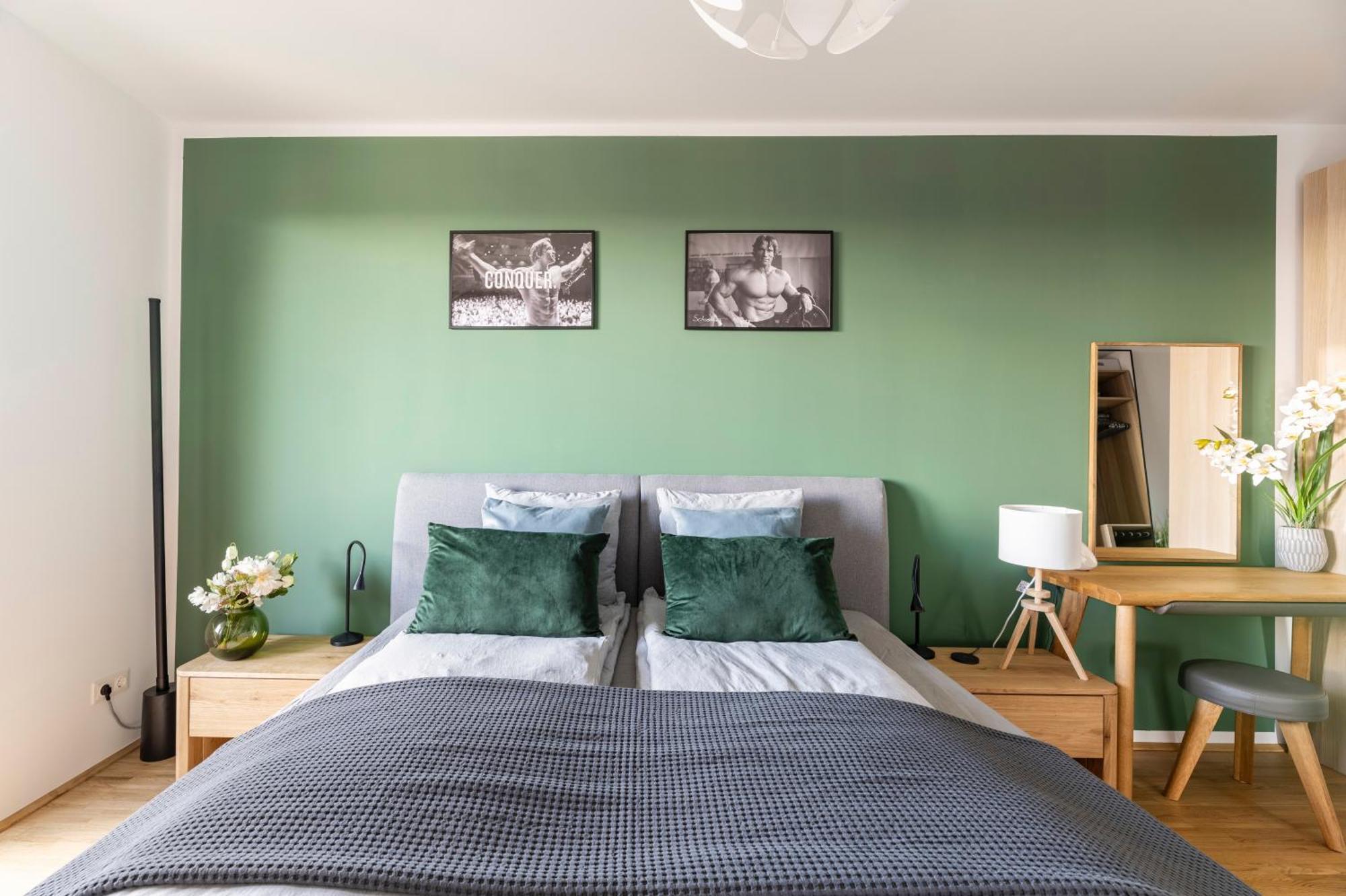 Edler Wohnraum Panoramablick 3 Sz Boxspringbetten, E-Ladestation, Kaffeevollautomat, Klima, Lift, Terrasse & 2Xtg グラーツ エクステリア 写真