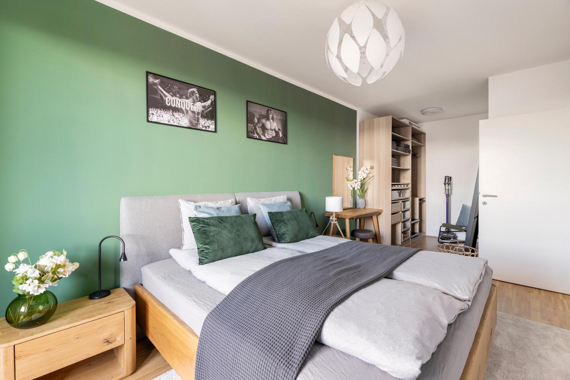 Edler Wohnraum Panoramablick 3 Sz Boxspringbetten, E-Ladestation, Kaffeevollautomat, Klima, Lift, Terrasse & 2Xtg グラーツ エクステリア 写真